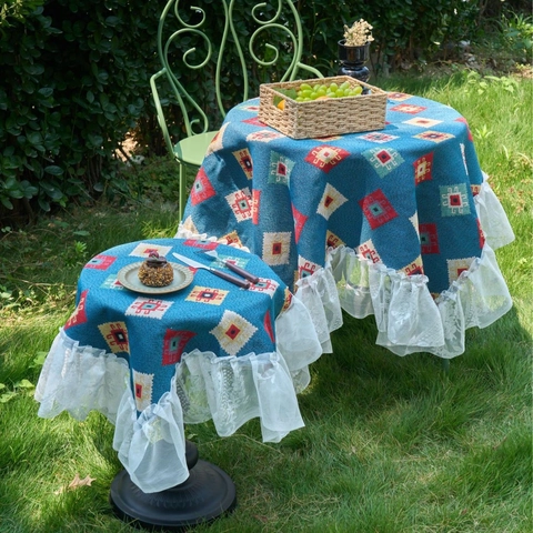 Bohemian Blauw Geometrisch Jacquard Tafelkleed Met Witte Kant Ruffle Rand Polyester Katoen Mix Tafelzeil Voor Eetkamer