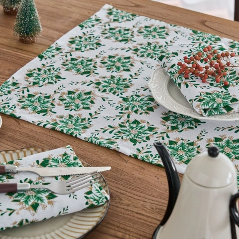 Christmas Cotton Blend Cloth Napkins Gold Stamping Christmas Tree Berry Pattern For Home Kitchen Dining Party Table Decor