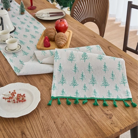 Kerst Tafelloper Goudstempelen Kerstboom Peperkoek Patroon Met Kwastjes Polyester Katoen Tafeldecoratie Voor Feestelijk Diner