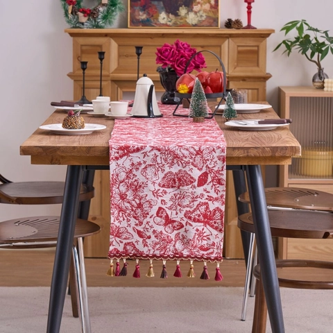 Jacquard Red Christmas Table Runner With Tassels Butterfly Pattern Polyester Decorative Holiday Party Dining Decor