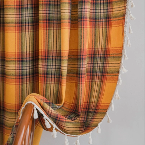 Franse Retro Oranje Ruitjes Katoen Linnen Gordijn Met Witte Kwastjes Roede Pocket Ring Haak Semi Verduisterend