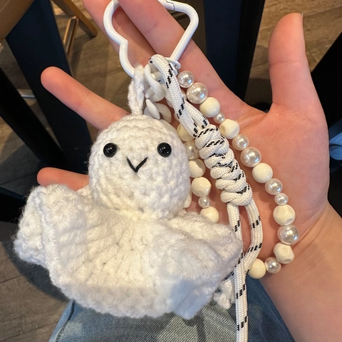 Ciondolo per Borsa Fatto a Mano all'Uncinetto Bianco Teru Teru Bozu Fantasma Portachiavi in Maglia e Acrilico Perle Artificiali Donna