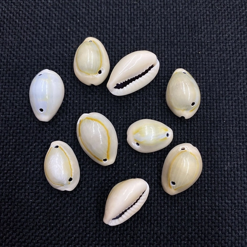 Natural Cowrie Shell Beads Irregular Polished Shells With Double Holes For DIY Necklace Bracelet Jewelry Making Beach Craft Ornaments