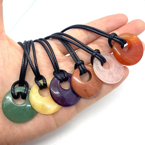 Natural Stone Amethyst Green Aventurine Red Agate Rose Quartz Pendant Necklace For Women Round Donut Circle Adjustable Cord Jewelry Gift