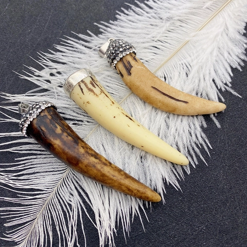 Ethnic Resin Imitation Bone Chili Leaf Pendants With Rhinestones Vintage Horn Shape DIY Jewelry Findings Necklaces Accessories