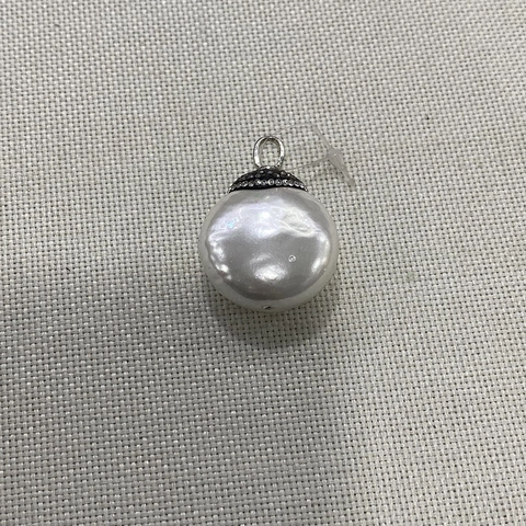 Natürliche Muschel Rund Flach Barock Anhänger Mit Strass Besetztem Bügel Für DIY Halskette Schmuckherstellung Weiß Elegantes Zubehör
