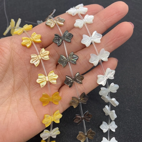 Perline a Forma di Fiocco in Conchiglia Marina Naturale per Creazione Gioielli Perline Madreperla Lucidate Accessori Fai da Te Donna Uomo