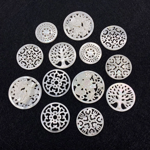 Natural Mother Of Artificial Pearl Shell Round Hollow Carved Pendant White Shell Beads For DIY Jewelry Making Necklace Accessories