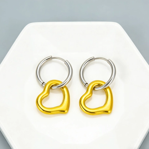 304 Edelstahl Hohl Herz Anhänger Hoop Ohrringe Für Damen 18K Vergoldet Minimalistische Mode Pendler Schmuck Zubehör
