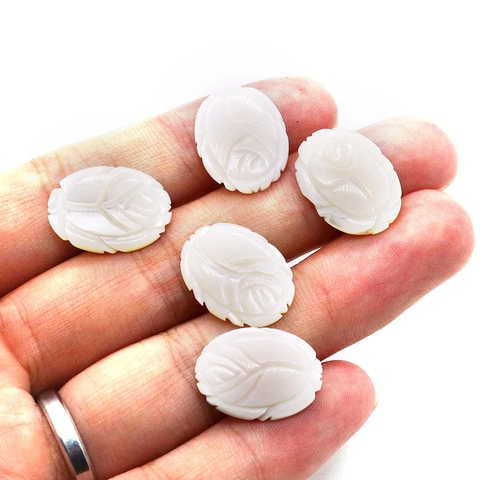 Natural Sea Shell Rose Flower Carved Oval Cabochon Bead For DIY Jewelry Making White Mother Of Pearl Floral Flatback Accessory