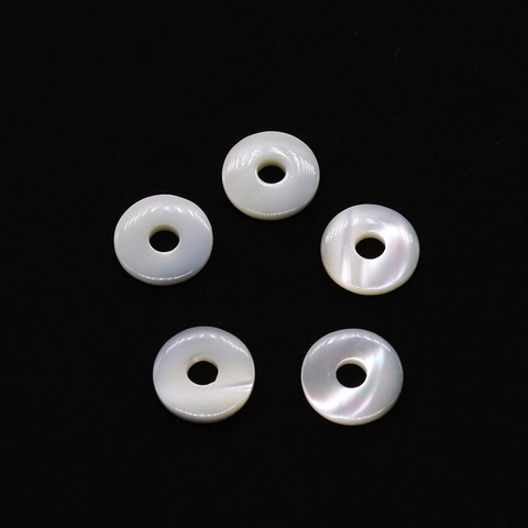 Pendentif Anneau en Coquillage Naturel Nacre Boucle Pingan Accessoire en Coquille à Grand Trou pour la Fabrication de Bijoux DIY