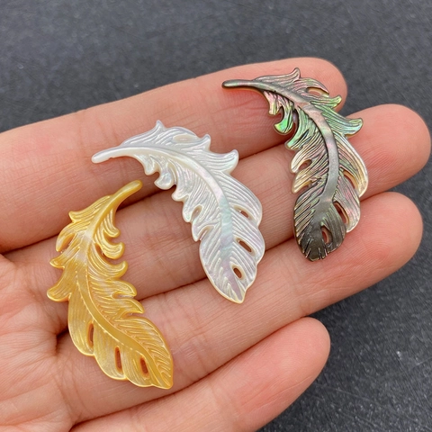Natuurlijke Kunstparelmoer Schelp Veervorm Gesneden Hanger Voor DIY Sieraden Maken Ketting Oorbellen Hobby Materiaal