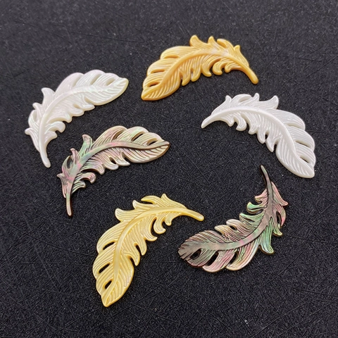 Natuurlijke Kunstparelmoer Schelp Veervorm Gesneden Hanger Voor DIY Sieraden Maken Ketting Oorbellen Hobby Materiaal