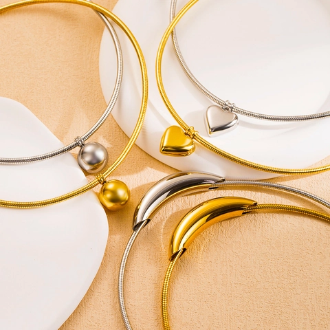 Polierter Edelstahl Choker Halskette Magnetische Schlangenkette Herz Kugel Tropfen Anhänger Minimalistischer Modeschmuck Damen