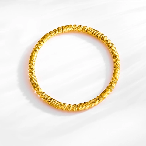 Minimalistischer Edelstahl Texturierte Runde Perlen Armreif Für Damen 18K Vergoldet Geometrische Mode Schmuck Armband