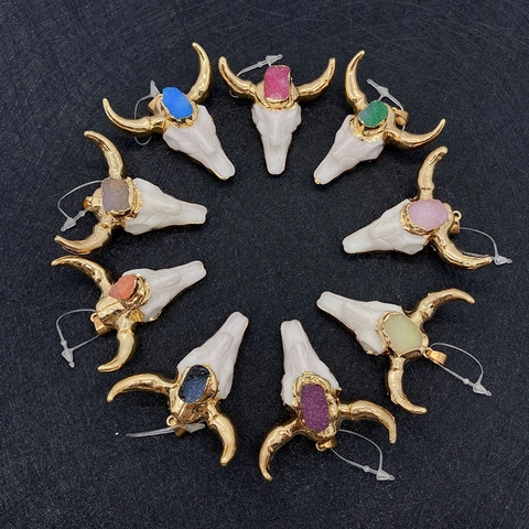Bohemian Bull Skull Acrylic Pendant With Rhinestone Electroplated Bull Head Pendant For DIY Jewelry Making Accessories
