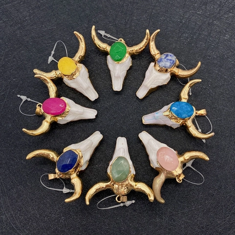 Bohemian Acrylic Bull Head Pendant Rhinestone Inlaid Cattle Skull Charm For DIY Jewelry Making Tribal Vintage Style Accessory