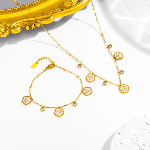 Vintage Edelstahl Kamelie Blume Schmuckset 18K Vergoldet Zirkonia Halskette Armband Set Für Damen Französisch Luxus Party Zubehör