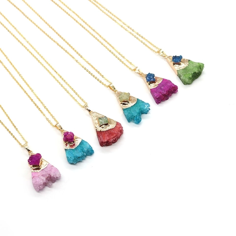 Naturstein Kristall Zweifarbige Anhänger Halskette Unregelmäßige Druzy Geode Quarz Spleißen Vergoldet Boho Schmuck Für Damen