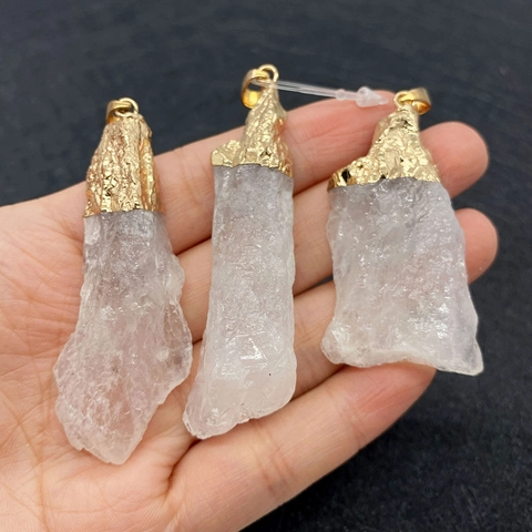 Natural Clear Quartz Raw Stone Pendant Irregular White Crystal Gold Plated Alloy Bail Charm For DIY Jewelry Making Necklaces