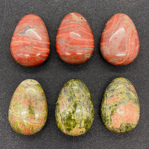 Natürliche Unakit Roter Jaspis Tropfensteine Polierte Edelstein Eier Für DIY Schmuckherstellung Meditation Heilsteine Handsteine