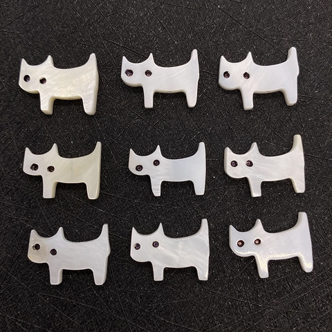 Künstliche Perle in Conchiglia Naturale d'Acqua Dolce a Forma di Gatto Madreperla Lucidata Künstliche Perle Animali per Creazione Gioielli Braccialetti Collane DIY Artigianato