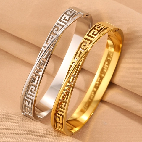 Vintage Stainless Steel Meander Greek Key Hollow Bangle For Women Gold Silver Plated Cross Design Clasp Bracelet Fashion Jewelry