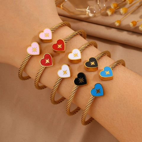 Bracelet Manchette Ouverte Vintage en Acier Inoxydable Câble Torsadé Femme Bohème Plaqué Or Cœur Étoile Grecque Bijoux