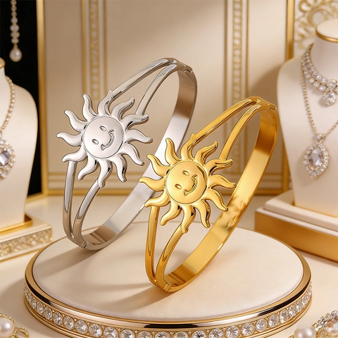 Stainless Steel Sun Smile Face Open Bracelet For Women Gold Silver Plated Elegant Personality Fashion Jewelry Hand Cuff Gift