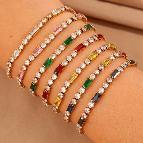 Bracelet de Tennis de Luxe en Acier Inoxydable avec Zircone pour Femme Plaqué Or 18K Fermoir Sécurisé Bijoux de Main