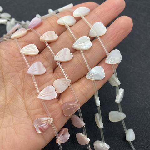 Cuentas de Pétalos de Nácar Natural Flor de Concha Tallada Corazón Cuentas Sueltas para Hacer Joyas de Bricolaje Collares Pulseras Manualidades