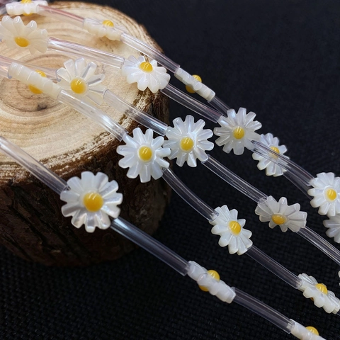 Natürliche Meeresmuschel Gänseblümchen Lose Perlen Poliert Durchgangsloch Muschelperlen Für DIY Schmuckherstellung Halsketten Zubehör