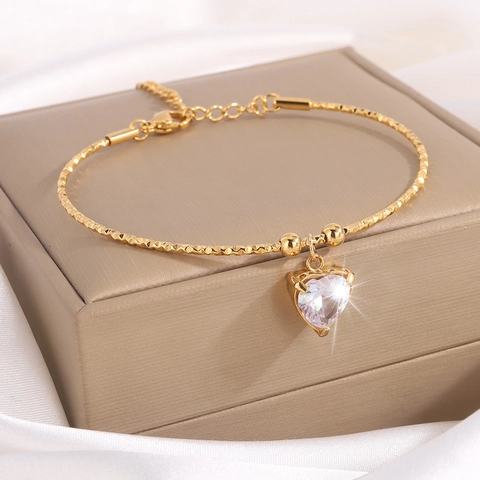 Bracelet à Breloques en Acier Inoxydable Or pour Femmes Cœur Lune Étoile Abeille Émeraude Zircone Réglable Bijoux Minimalistes Luxe