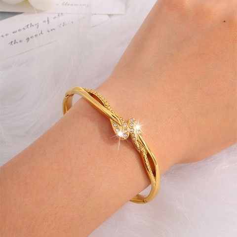 Luxuriöser Vergoldeter Edelstahl Armreif Für Damen Zirkonia Eingelegt Verstellbarer Offener Armband Mode Schmuck Geschenk
