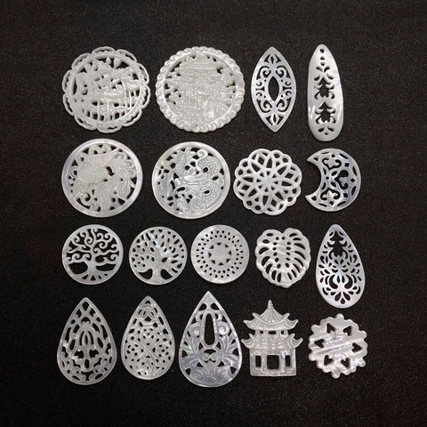 Pendentifs en Nacre Naturelle Coquillage Rond Goutte d'eau Sculpture Ajourée Breloques pour Accessoires de Bijoux DIY