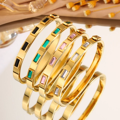 Bracelet Jonc Vintage en Acier Inoxydable Plaque Or Avec Zircon Rectangulaire Incruste Bijoux de Luxe Pour Femmes