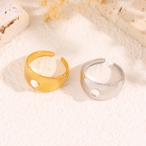 Bague Ouverte en Acier Inoxydable Plaqué Or 18K pour Femme Vintage Motif à Rayures Radiales Ajustable Bijoux de Doigt