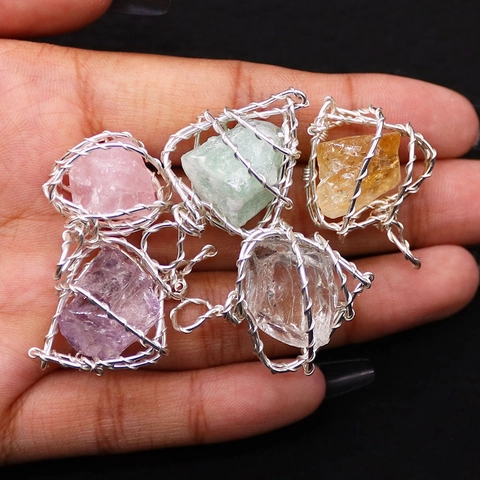 Handgefertigte Unregelmäßige Naturstein Drahtumwickelte Anhänger Herzform Roher Kristall Amethyst DIY Schmuckherstellung Zubehör