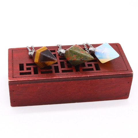 Naturstein Ätherisches Öl Flasche Halskette Sechseckige Kegel Parfüm Anhänger Edelstahl Kette Poliert Kristall Schmuck Unisex