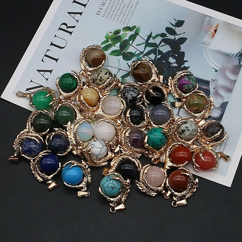 Retro Dragon Claw Natural Stone Pendant Golden Electroplated Zinc Alloy Round Bead Charm For DIY Necklace Jewelry Making