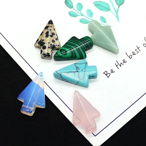 Colgante de Punta de Flecha de Piedra Natural Pulido Cuarzo Rosa Malaquita Ópalo Aventurina Verde Accesorio para Joyas DIY