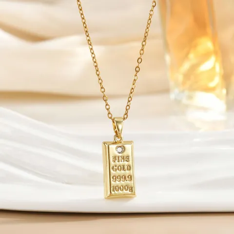 Collier Pendentif Lingot d'Or en Cuivre Plaqué Or 18K Mode Incrusté de Zirconia Chaîne en O Bijoux pour Femme Cadeau