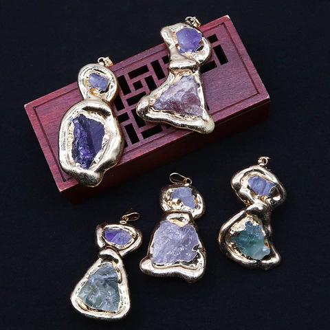 Naturstein Unregelmäßiger Roherz Anhänger Gold Galvanisierter Rand Kristall Edelstein Charm Für DIY Halskette Schmuckherstellung Zubehör