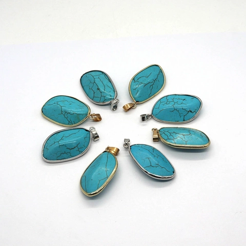 Natural Turquoise Leaf Shape Pendant Only Without Chain With Alloy Metal Bezel Gold Silver Plated For Necklace Jewelry Making DIY Accessory