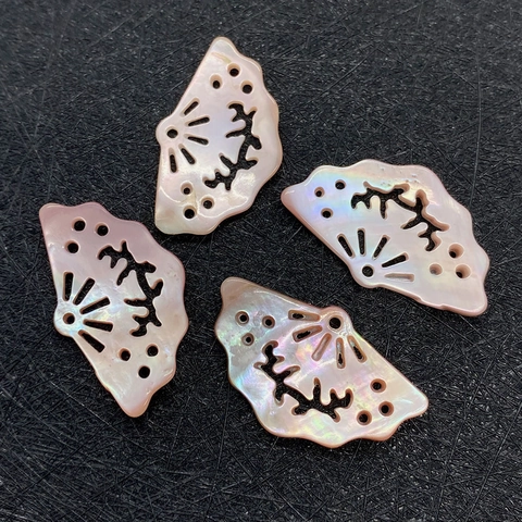 Natural Mother Of Pearl Shell Pendants Fan Shape Hollow Carved Charms For DIY Necklace Earrings Jewelry Making Accessories