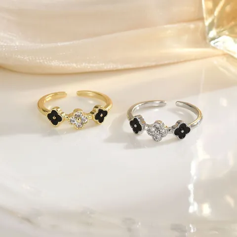 Fashion Lucky Four-Leaf Clover Open Adjustable Ring For Women Gold Silver Plated Rhinestone Drip Oil Hollow Finger Ring Jewelry