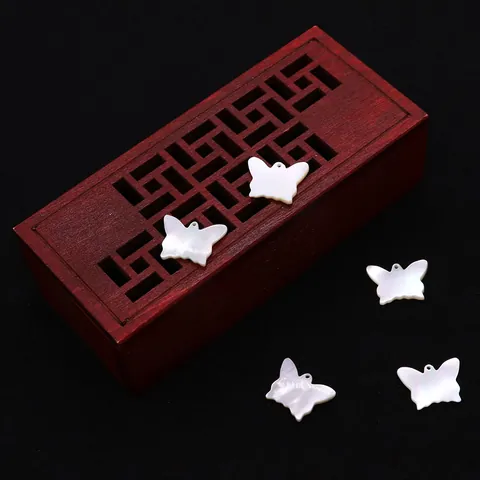 Natürliche Muschel Schmetterlingsform Lose Perlen Poliert Schmetterling Anhänger Für DIY Schmuck Halskette Armband Herstellung Zubehör