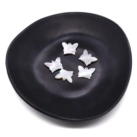 Natürliche Muschel Schmetterlingsform Lose Perlen Poliert Schmetterling Anhänger Für DIY Schmuck Halskette Armband Herstellung Zubehör
