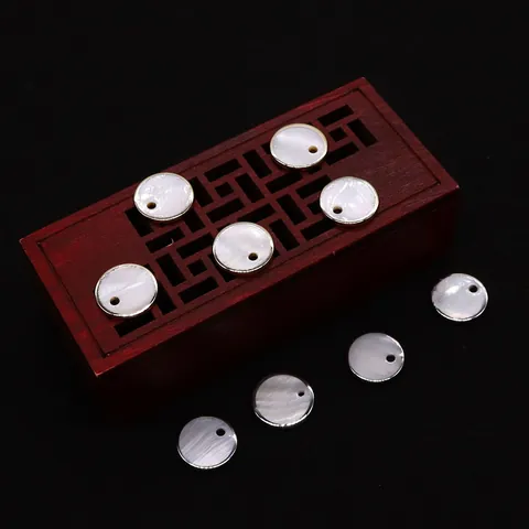 Breloques Pendentifs Ronds en Nacre Naturelle Avec Bordure Argentée et Grand Trou pour la Création de Bijoux DIY
