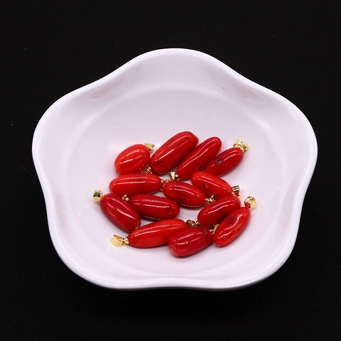 Colgante de Coral de Bambú Sintético Forma de Arroz Rojo Solo Sin Cadena Con Poste de Plata de Ley 925 Oro DIY
